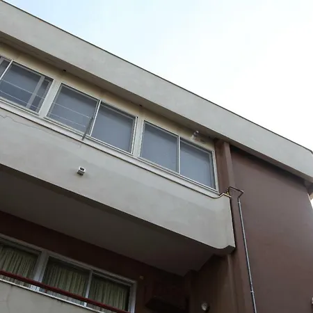 Emma's House * 切法卢