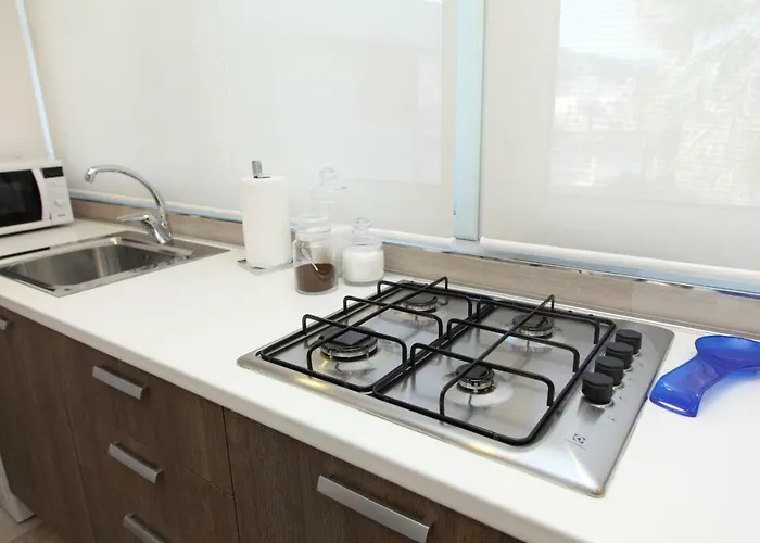 Emma's House 公寓 切法卢