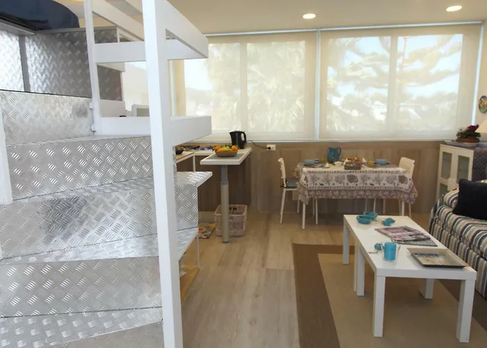 Emma's House 公寓 切法卢